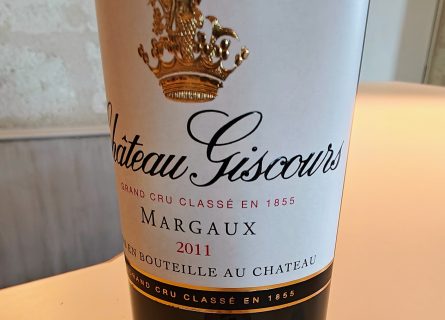 Navigating French Wine Labels: Expert Tips on Regions and Quality Indicators